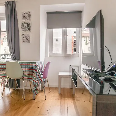 Martires Da Patria アパート *