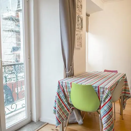 Martires Da Patria Apartment Lisbon